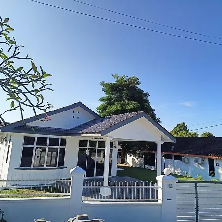 Homestay Che Puan Darulaman Height Jitra Exterior photo