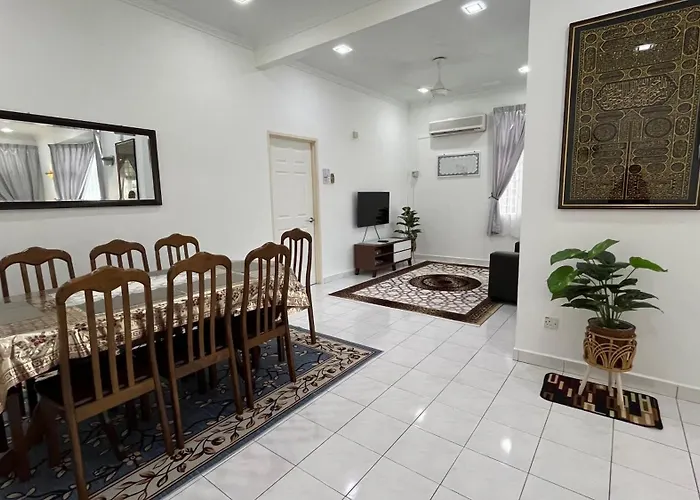 Homestay Che Puan Darulaman Height